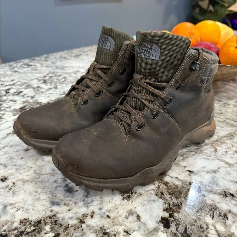 The North Face Storm Strike Shoes men’s size 8